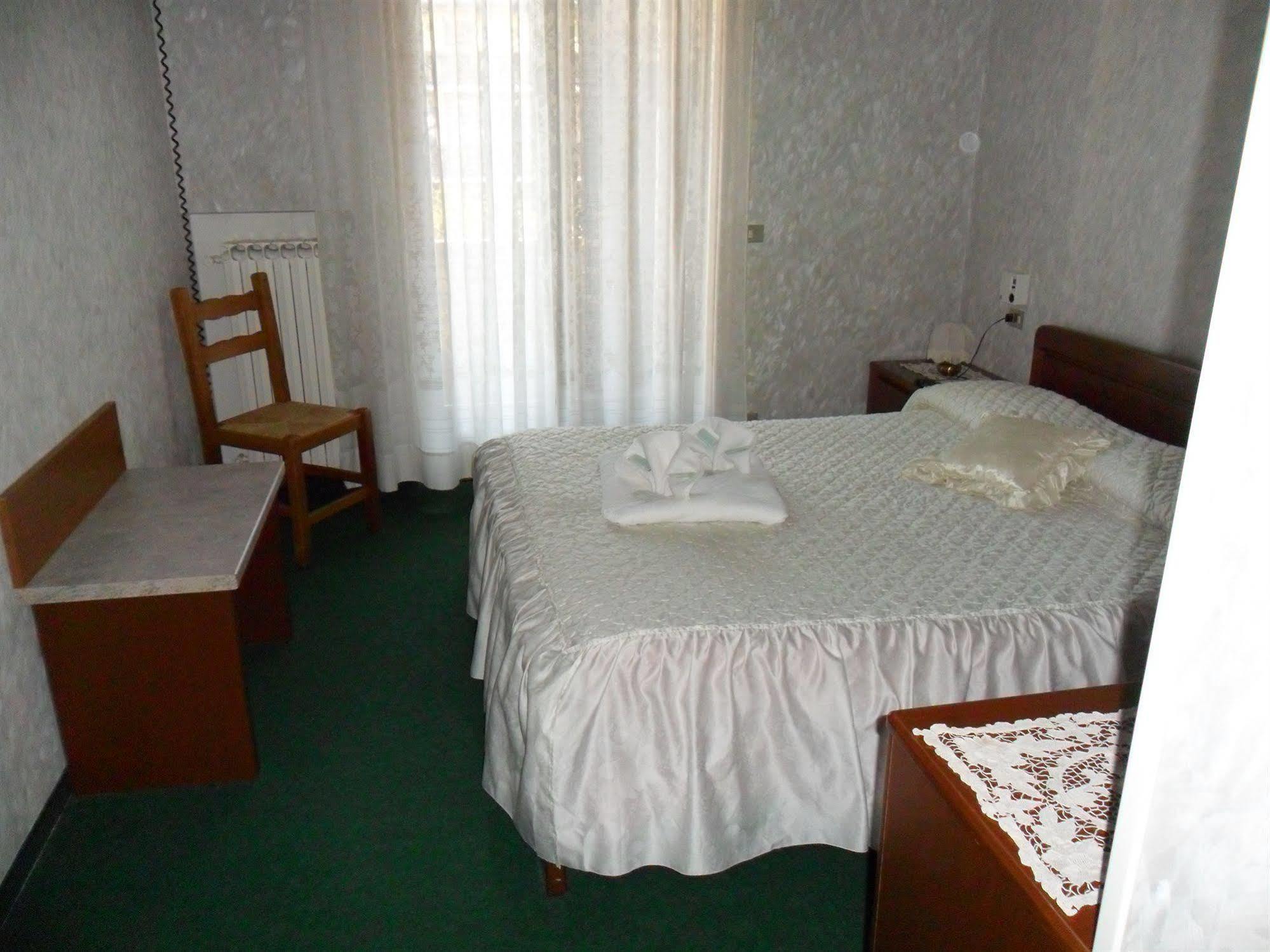 Hotel Andreis カヴァイオーン・ヴェロネーゼ エクステリア 写真